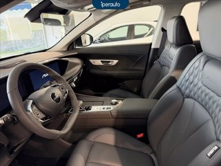 DONGFENG Huge 1.5 t E2 320T auto